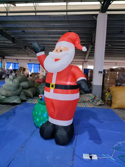 Fabrikverkauf Keramik Festival Craft Weihnachtsmann mit LED-Licht für Weihnachtsdekoration